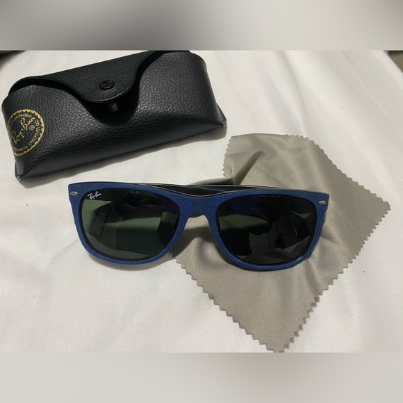 Ray-Ban Blue and Black Sunglasses - Picture 4 of 14